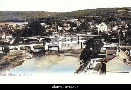 Blick auf Bad Kösen, Brücken über die Saale in Bad Kösen, Stone Arch Bridges in Sachsen-Anhalt, Gradierwerk Bad Kösen, Mühlen in Sachsen-Anhalt, 1905, Sachsen-Anhalt, Bad Kösen, Bad Kösen, Saale und Brücken, Deutschland Stockfoto