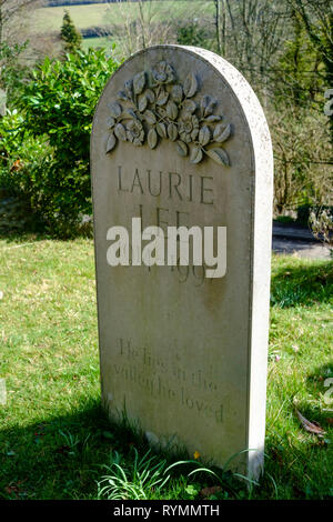 Slad ist ein Dorf in den Cotswolds, in der Nähe Painswick und Stroud Gloucestershire, Großbritannien. Die Heimat von Fomerly Autor Laurie Lee, Apfelwein mit Rosie schrieb. Stockfoto