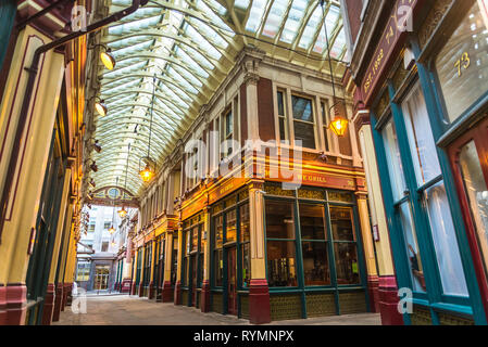 Leadenhall Market, einem der ältesten Märkte in London, London, England, Großbritannien Stockfoto