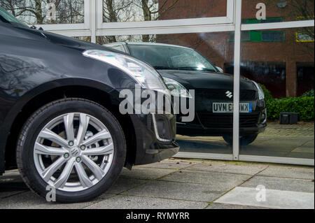 2014 Suzuki Swift SZ-L heiße Luke Compact Car Stockfoto