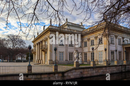 Łazienki Park (Lazienki Park) im Frühjahr. Warschau, Polen Stockfoto