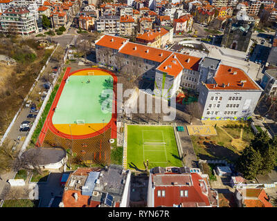 Drone Luftaufnahme auf Prof. t'S. Cyrill und Methodius' High School Stockfoto