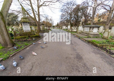 Brompton Friedhof. Im Jahre 1840 als kommerzielle Friedhof eröffnet wurde, gibt es nur sehr wenige Arme hier begraben. London. Großbritannien Stockfoto