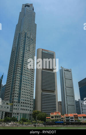 Blick Richtung Raffles Place von Kaiserin Rasen, Singapur Stockfoto