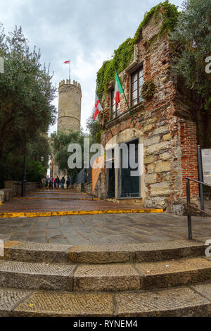 Genua, Italien - November 04, 2018 - Christopher Columbus Haus oder Casa di Cristoforo Colombo und seine Fragmente Stockfoto