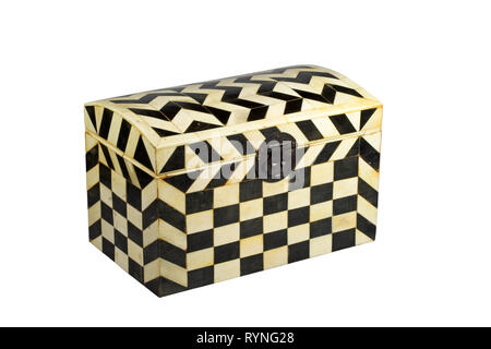 Alten schwarzen und weißen Holz box für Dekoration isoliert auf weißem verwendet Stockfoto