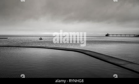 Clevedon pier, 1869 erbaut und 1989 wiedereröffnet, am Strand, Clevedon, Somerset, England, Großbritannien Stockfoto