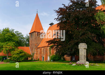 Stift Ebstorf: Abteikirche St. Mauritius, Lüneburgische Heide, Landkreis Uelzen, Niedersachsen, Deutschland Stockfoto