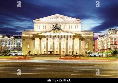 Bolschoi Theater in der Nacht in Moskau, Russland Stockfoto