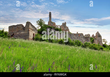 Slowakei - die Ruine der Burg Korlatko Stockfoto