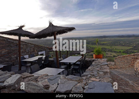 Monsaraz ein mittelalterliches Dorf in der Region Alentejo in Portugal Stockfoto