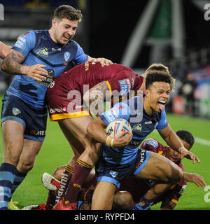 Huddersfield, Großbritannien. 14. März 2019. John Smiths Stadium, Huddersfield, England; Rugby League Betfred Super League, Huddersfield Giants vs St. Helens; Saint's Regan Grace feiert einen zweiten Halbwertsversuch. Kredit: Dean Williams/Alamy Live Nachrichten Stockfoto