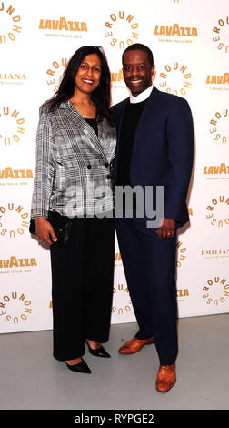 London, Großbritannien. 14 Mär, 2019. Lolita Chakrabarti, Adrian Lester The Roundhouse Fundraising Gala 2019 London, 14. März 2019 Credit: Peter Phillips/Alamy Leben Nachrichten an Stockfoto