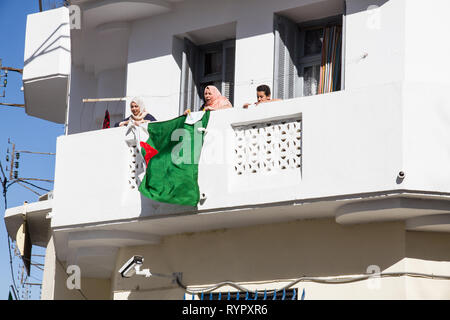 Algier, Algerien - 01. März 2019: 1 nd Freitag von Protest in Algerien, fordern die Rücknahme der curren Präsident. Stockfoto