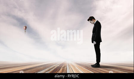 Junger Mann Mime. Mixed Media Stockfoto