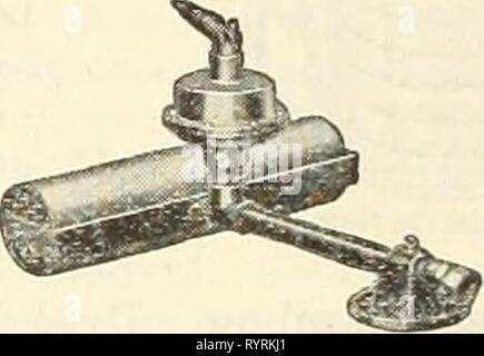 Dreer Hochsommer Liste 1934 (1934) Dreer Hochsommer Liste 1934. dreersmidsummerl 1934 henr Jahr: Regen 1934 König Sprinkler großen Kreis Lawn Sprinkler Sprinkler, Rasen. Sind wir aber zwei der vielen Sorten, die wir auf Lager. Vollständige Liste auf Anfrage zugesandt. Rain King. Tlie Rain King unterscheidet sich von anderen sprinlder. Revolving oder stationäre Spray - grob oder fein - schnell oder langsam. Robust und einfach in der Konstruktion. Umfasst eine Fläche von 8 bis 60 Meter im Durchmesser, $ 2,00 Postpaid. Die verbesserte Rain King. 'A-1', S 3,00 Postpaid. Spritzen und Abstauben Ausrüstung französischer Hand Feldspritze Stockfoto