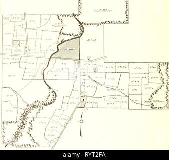 Eine wirtschaftliche Untersuchung der Farm eine wirtschaftliche Untersuchung der Farm layout.. . Economicstudyoff 00 myer Jahr: 1920 51G W. 1. Myeils NEUORDNUNG DER ZWEI ZENTRALEN NEW YORK Betriebe der ersten Farm in Abb. 139 ist der Plan von drei zentralen New York Bauernhöfe gezeigt, wie existieren - 1914 ing. Diese Höfe waren zu dieser Zeit von einem Mann gehört, waren aber ich Abb. 139. Plan von drei zentralen New York Farmen wie 1914 betrieben die tillable Land dieser Betriebe wurde in sechzig - vier kleine Felder unterteilt, durchschnittlich 4,3 Hektar pro Betrieb, 646.4 Hektar durchschnittliche Größe der bewirtschafteten Feldern, 4.3, morgen laufen als getrennte iniits, zwei vermietet werden und t Stockfoto