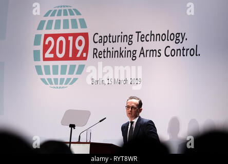 Berlin, Deutschland. 15 Mär, 2019. Heiko Maas (SPD), Außenminister der Bundesrepublik Deutschland, spricht auf einer internationalen Konferenz des Auswärtigen Amtes auf dem Gebiet der Rüstungskontrolle. Foto: Ralf Hirschberger/dpa/Alamy leben Nachrichten Stockfoto