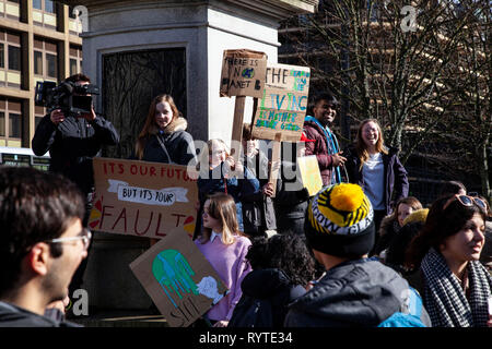 Glasgow, Schottland, Großbritannien. 15 Mär, 2019. Klimawandel protest Glasgow Credit: John cruttenden/Alamy leben Nachrichten Stockfoto