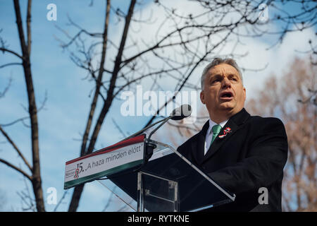 Budapest, Ungarn. 15. Mär 2019. Dem ungarischen Ministerpräsidenten Viktor Orbán spricht während Feierlichkeiten des Ungarischen Nationalen Tag in Budapest, Ungarn Quelle: Alex Musta/Alamy leben Nachrichten Stockfoto