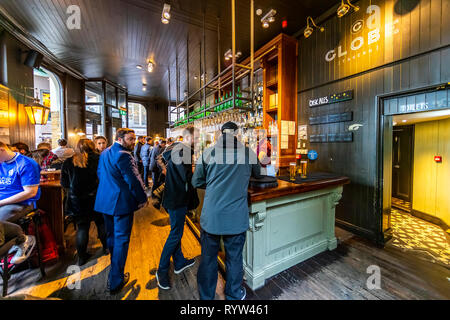 Die Globus Taverne. Die pubs der Borough Market, London. Stockfoto