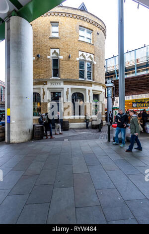 Die Globus Taverne. Die pubs der Borough Market, London. Stockfoto