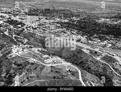 Geographie/Reisen, Mexiko, Cuernavaca, Blick auf die Stadt/Stadtansichten, Luftaufnahme, 1950er Jahre, Additional-Rights - Clearance-Info - Not-Available Stockfoto