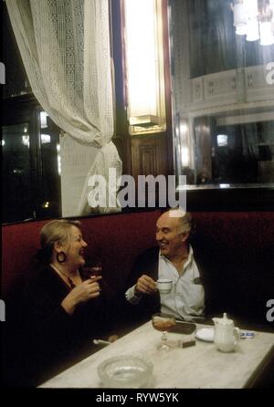 Michel Piccoli und Marianne Sägebrecht auf dem Satz der Film 'Martha et moi" unter der Regie von Jiri Weiss. Prag, 1989 Stockfoto