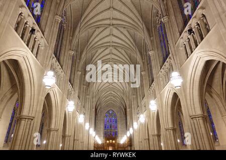 DURHAM, NC-23 FEB 2019 - Blick auf die Duke Kapelle, eine Kirche in der Mitte der Duke University Campus, eine private Forschung Universität. Stockfoto