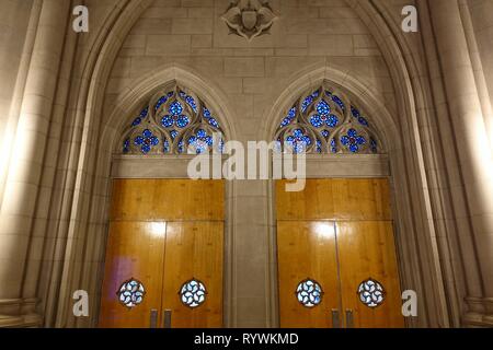 DURHAM, NC-23 FEB 2019 - Blick auf die Duke Kapelle, eine Kirche in der Mitte der Duke University Campus, eine private Forschung Universität. Stockfoto