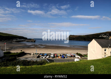 Die geschwungene Sandbucht mit Blick auf die Irische See in Port Erin auf der Südwestküste der Isle of Man, Großbritannien die Insel Man mit seiner Hauptstadt, Stockfoto