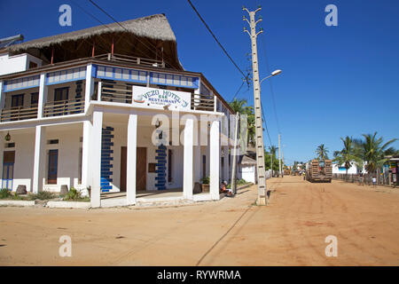 Ausblick auf die strasse in Morondava, westlich von Madagaskar. Stockfoto