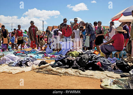 Berühmte Straße Markt in Ambalavao, Madagaskar. Stockfoto