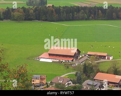 Bulle, Schweiz ist eine mittelalterliche Altstadt und die Burg in Gruyeres Stockfoto