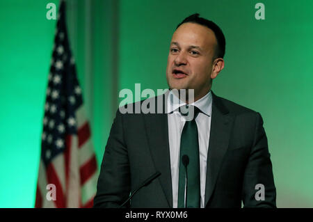 Taoiseach Leo Varadkar sprechen an der Irischen Fellowship Club jährliche SPD Abendessen im Hotel Hilton, Chicago, als er seinen Besuch in den Vereinigten Staaten fort. Stockfoto