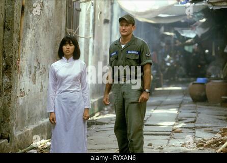 CHINTARA SUKAPATANA, Robin Williams, GOOD MORNING VIETNAM, 1987 Stockfoto