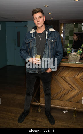 Laura Kran und Tristan Phipps besuchen Begriff Magazin x Zubrowka listening Party im H Club mit Rapper Kelvyn Colt bietet: Tristan Phipps, Wo: London, Vereinigtes Königreich, wenn: 12 Feb 2019 Credit: Phil Lewis/WENN.com Stockfoto