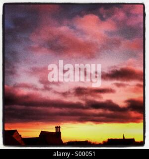 Sonnenuntergang in Witney, Oxfordshire, Vereinigtes Königreich Stockfoto