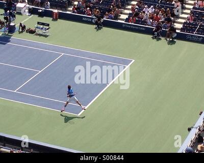 Roger Federer bei den US öffnen Sie 2013 Spülung Wiese Stockfoto