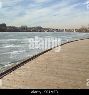 Potomac River im winter Stockfoto