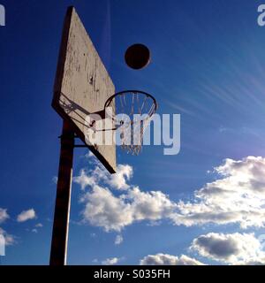 Basketballkorb. Stockfoto