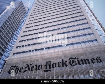 Außen an der New York Times aufbauend auf 8th Avenue in Midtown Manhattan, NYC. Stockfoto