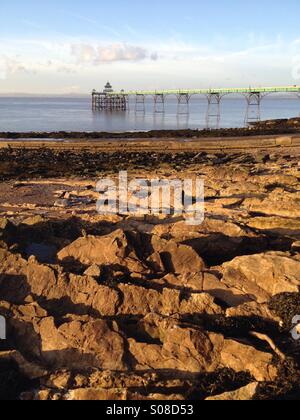 Clevedon Pier in North Somerset - wo eine Richtung gedreht, "Sie & I" Stockfoto