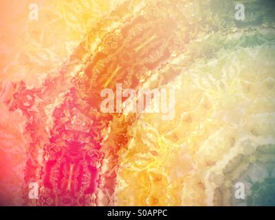 Abstrakter regenbogenheller Hintergrund mit weichem Farbverlauf und schillernden Farben Stockfoto