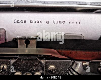 Once upon a time auf einer Schreibmaschine getippt Stockfoto