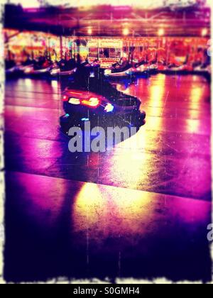 Autoscooter auf der Kirmes, Ealing, West London, England, Vereinigtes Königreich, Europa Stockfoto