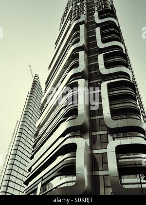 Ein Luxus-Block von Wohnungen im Bau auf City Road, Islington, London Stockfoto