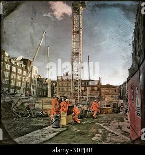 Crossrail-Website auf der Oxford Street in London Stockfoto