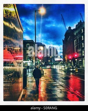 Eine Straßenszene in der Old Street, London Stockfoto