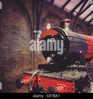 Harry Potter Warner Bros Studio Tour Uk London Watford Hogwarts Express Zug rot und schwarz Stockfoto